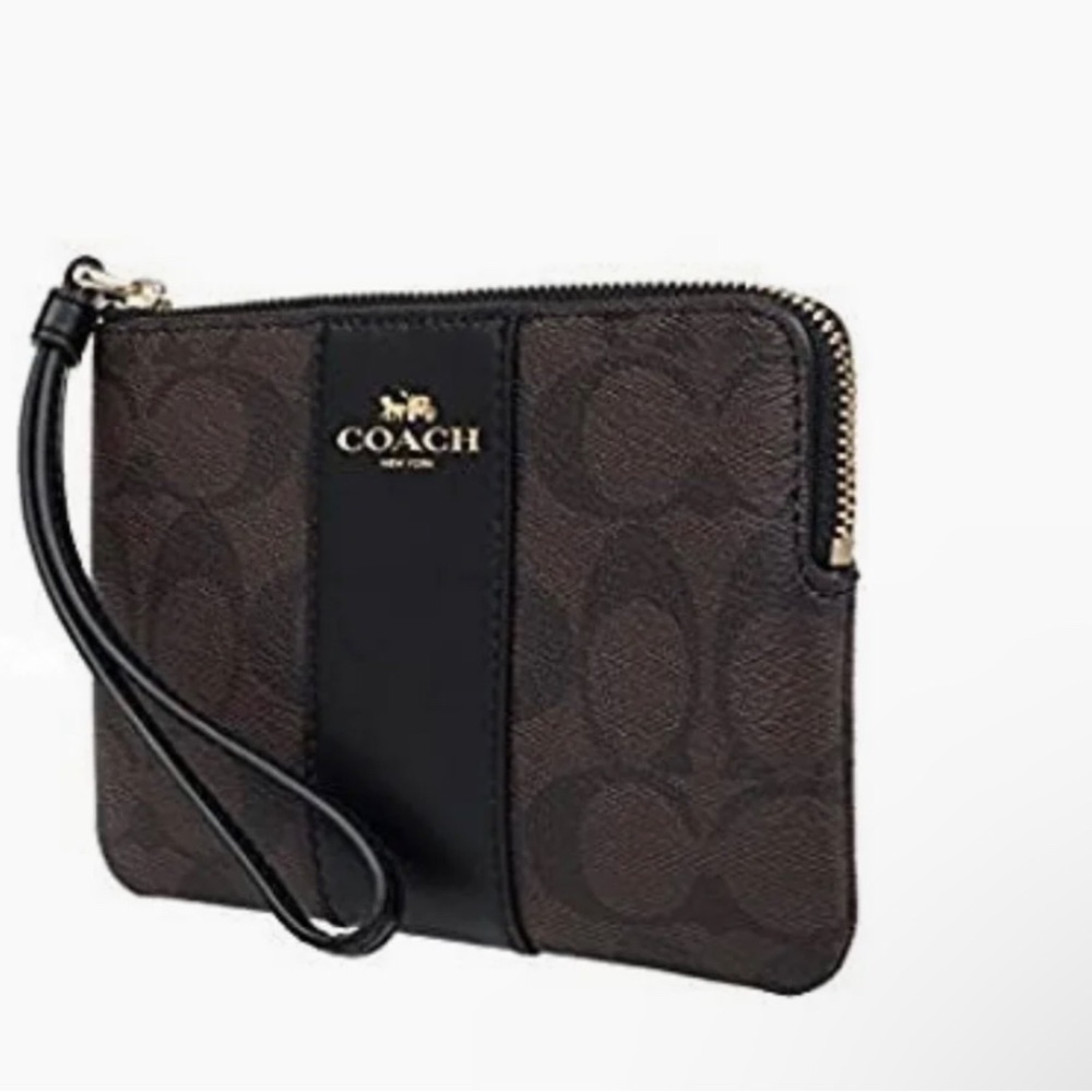 COACH CORNER ZIP WRISTLET
